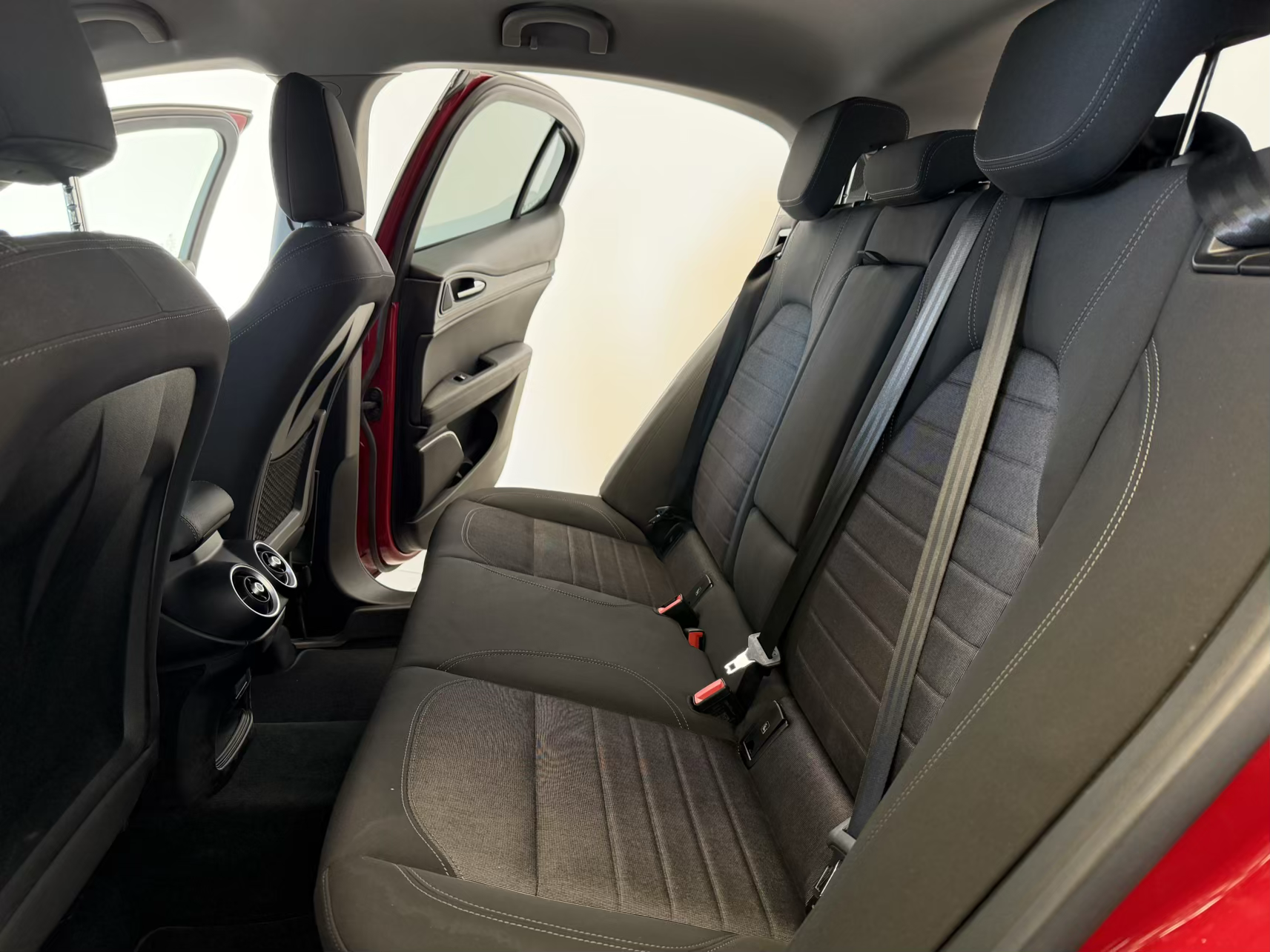 Alfa Romeo Stelvio Q4 