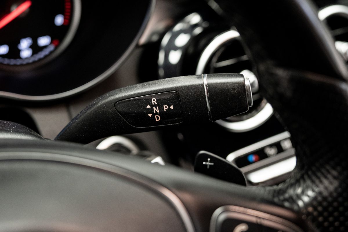 Mercedes-Benz C220