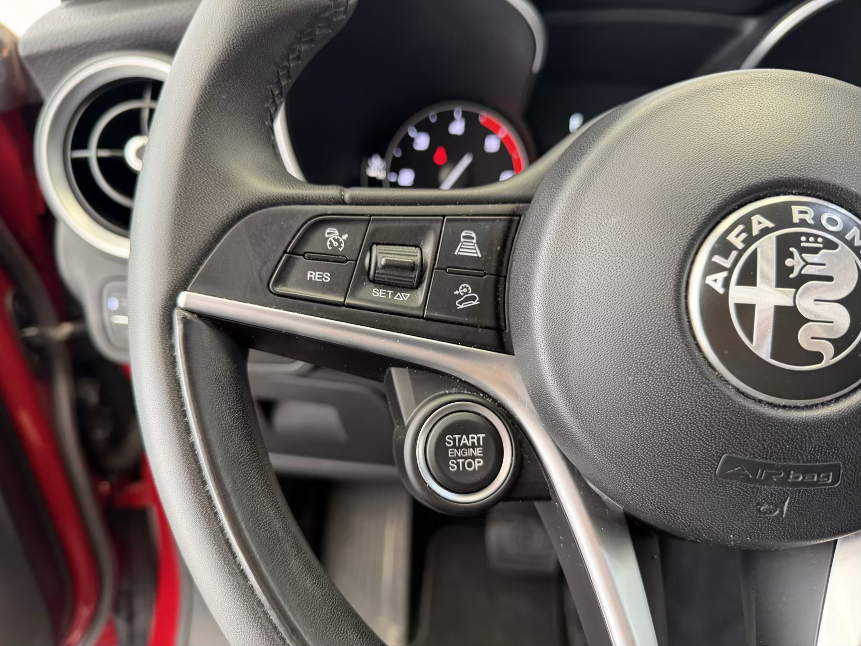 Alfa Romeo Stelvio Q4 