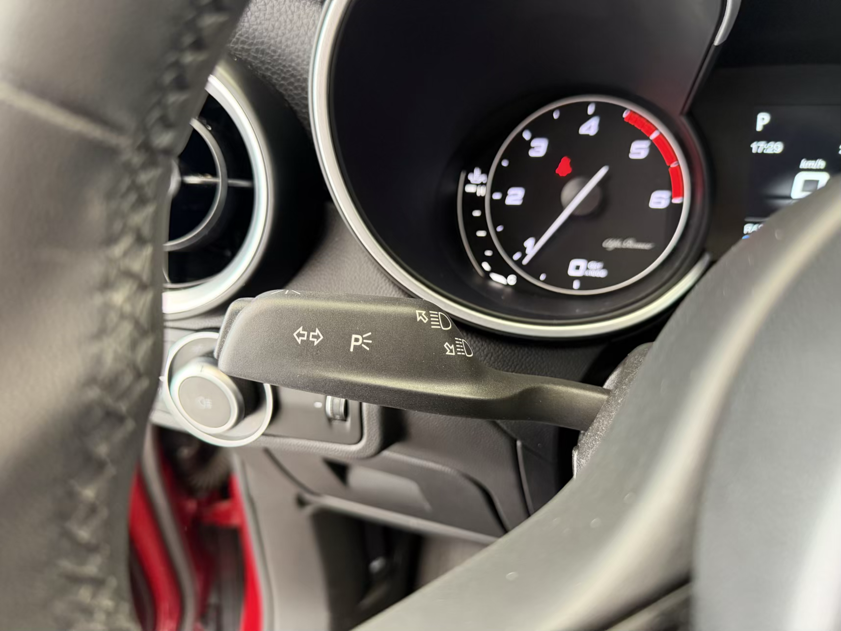 Alfa Romeo Stelvio Q4 