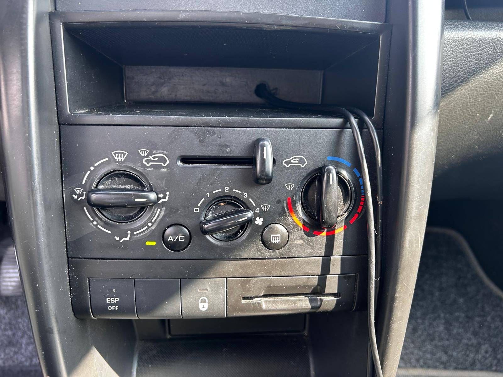 Peugeot 207 Bi-Fuel