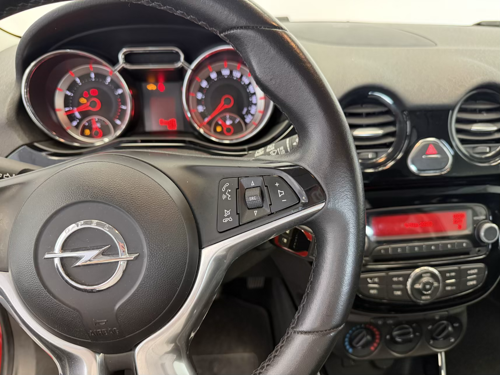 Opel Adam