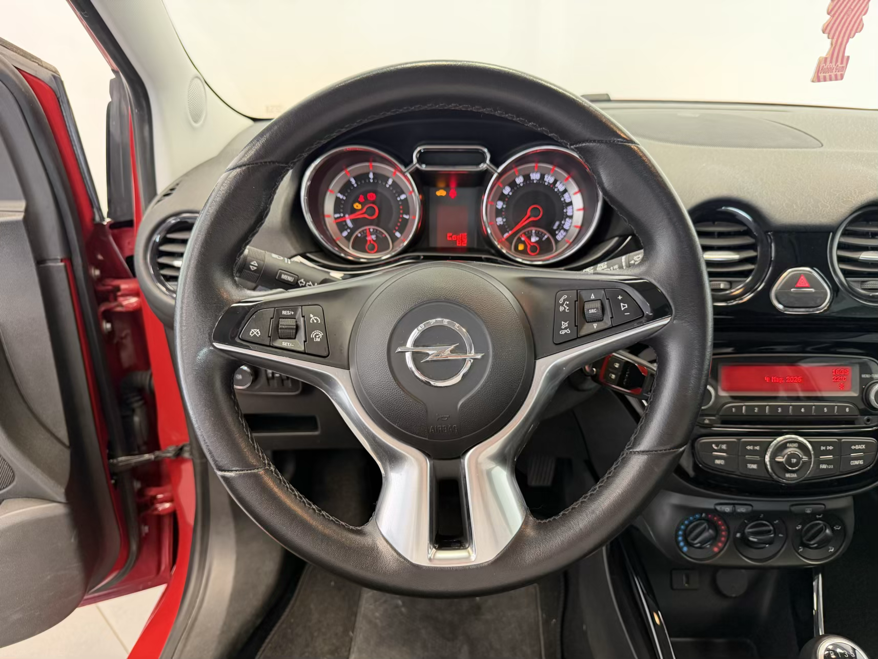 Opel Adam