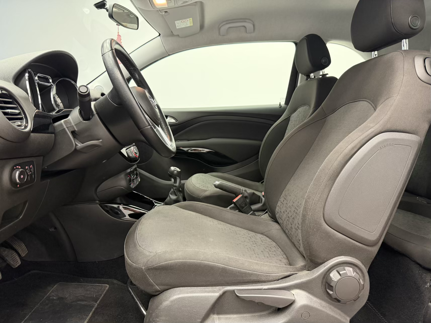 Opel Adam