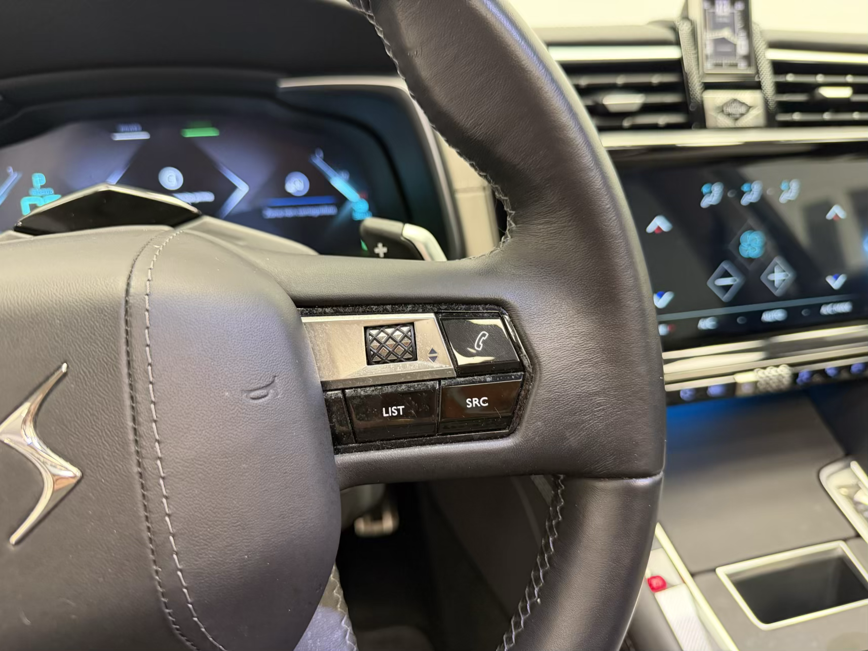 DS 9 Opera Premiere PHEV
