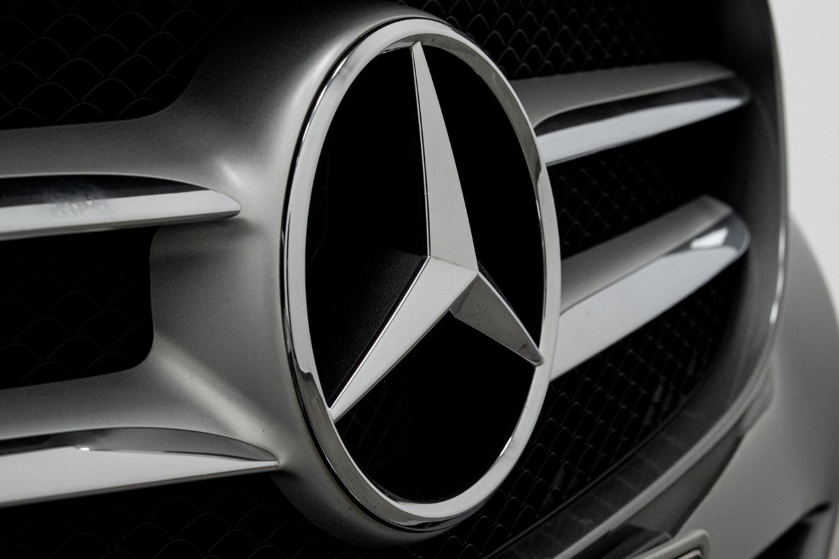 Mercedes-Benz C220