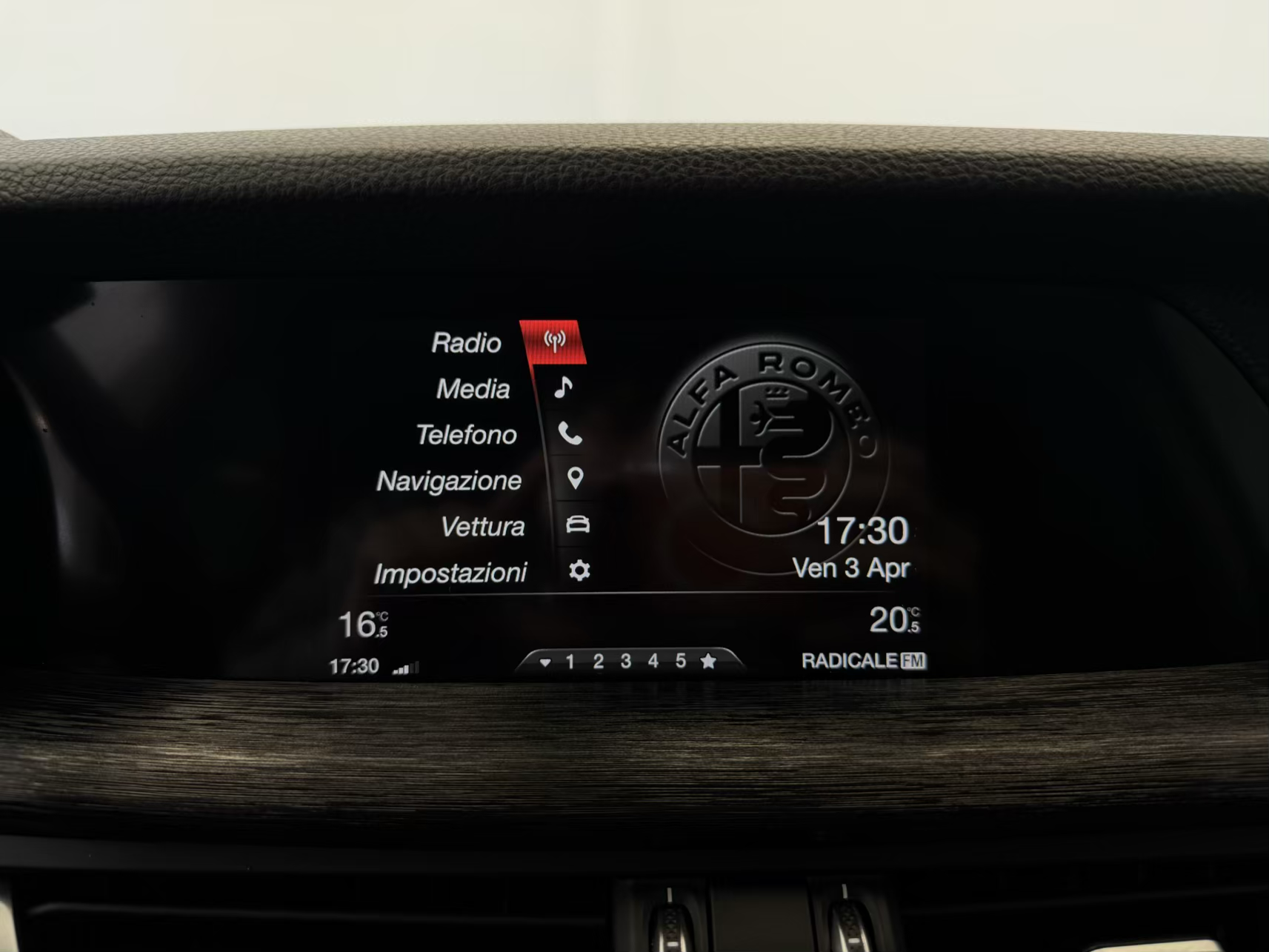 Alfa Romeo Stelvio Q4 
