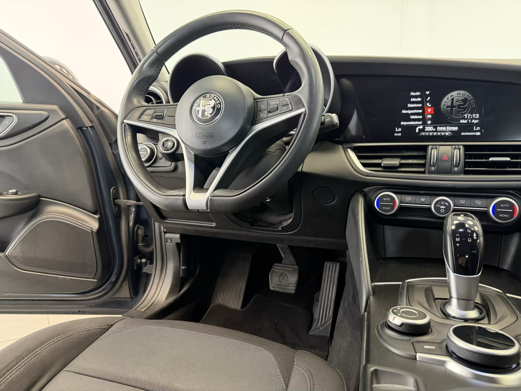 Alfa Romeo Giulia