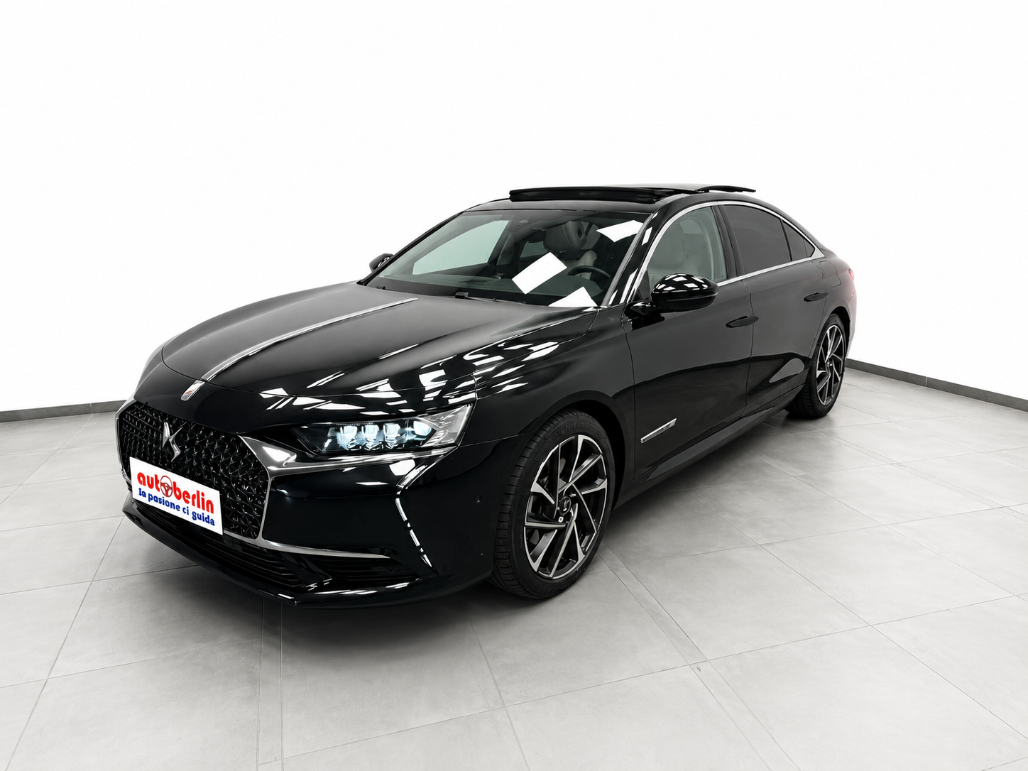 DS 9 Opera Premiere PHEV