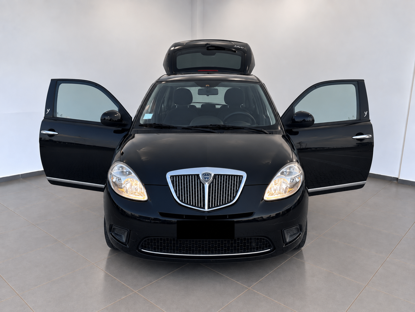 Lancia Ypsilon