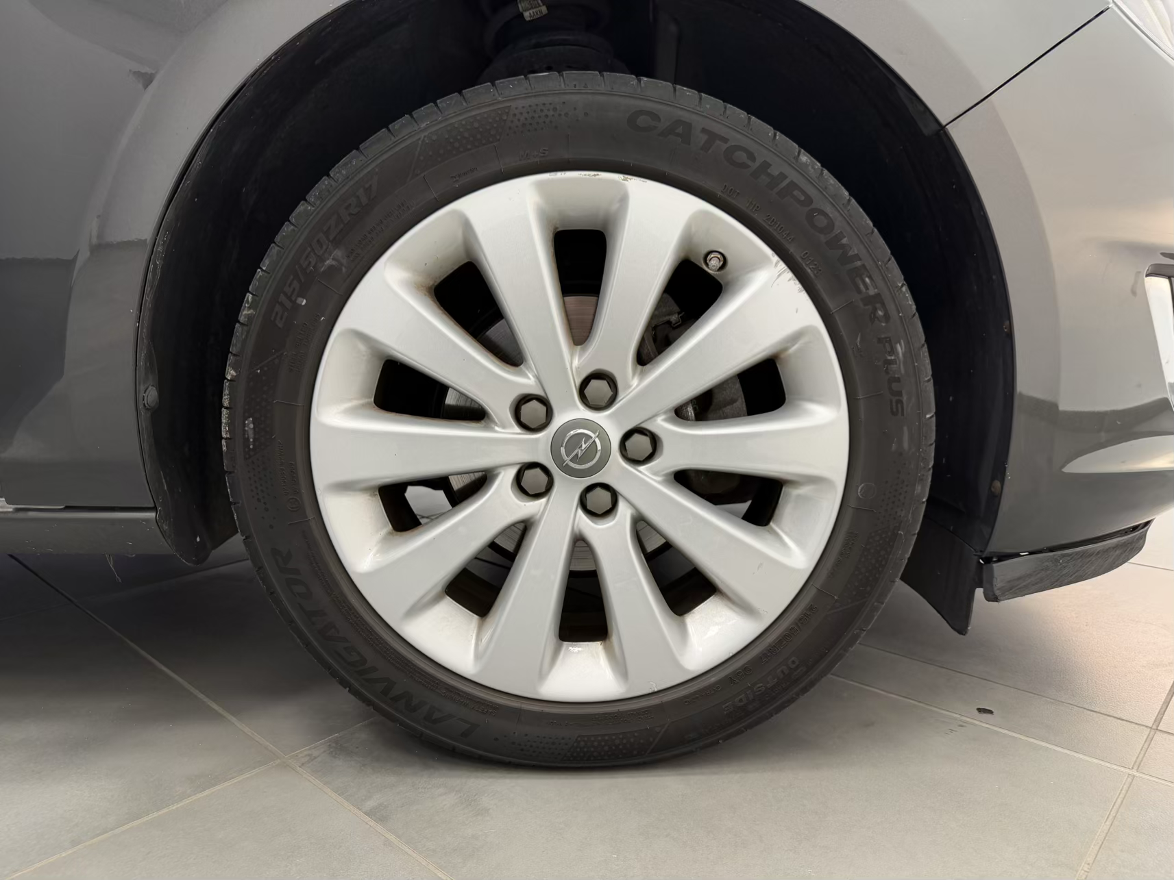 Opel Astra Sports Tourer Bi-fuel
