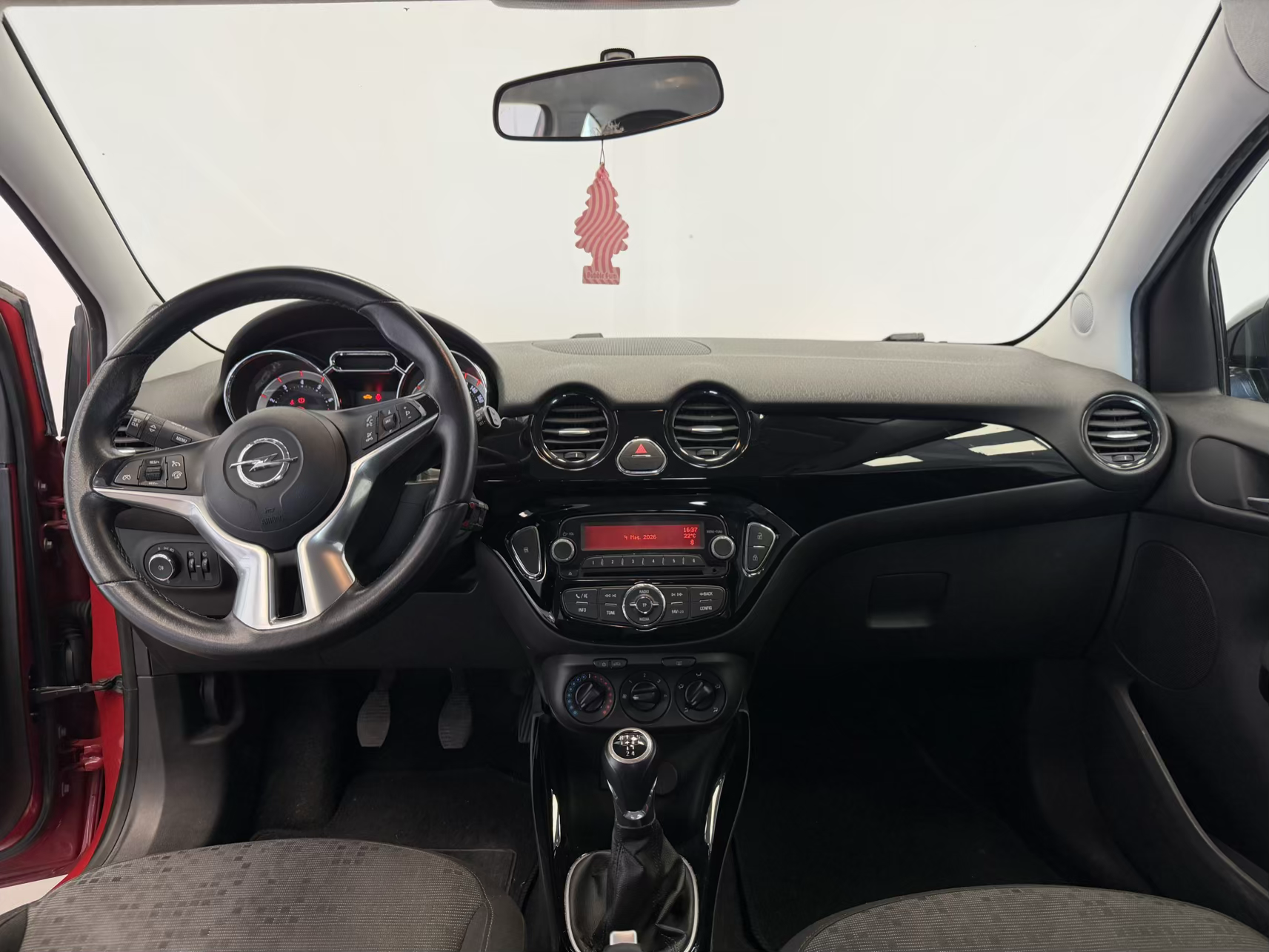 Opel Adam