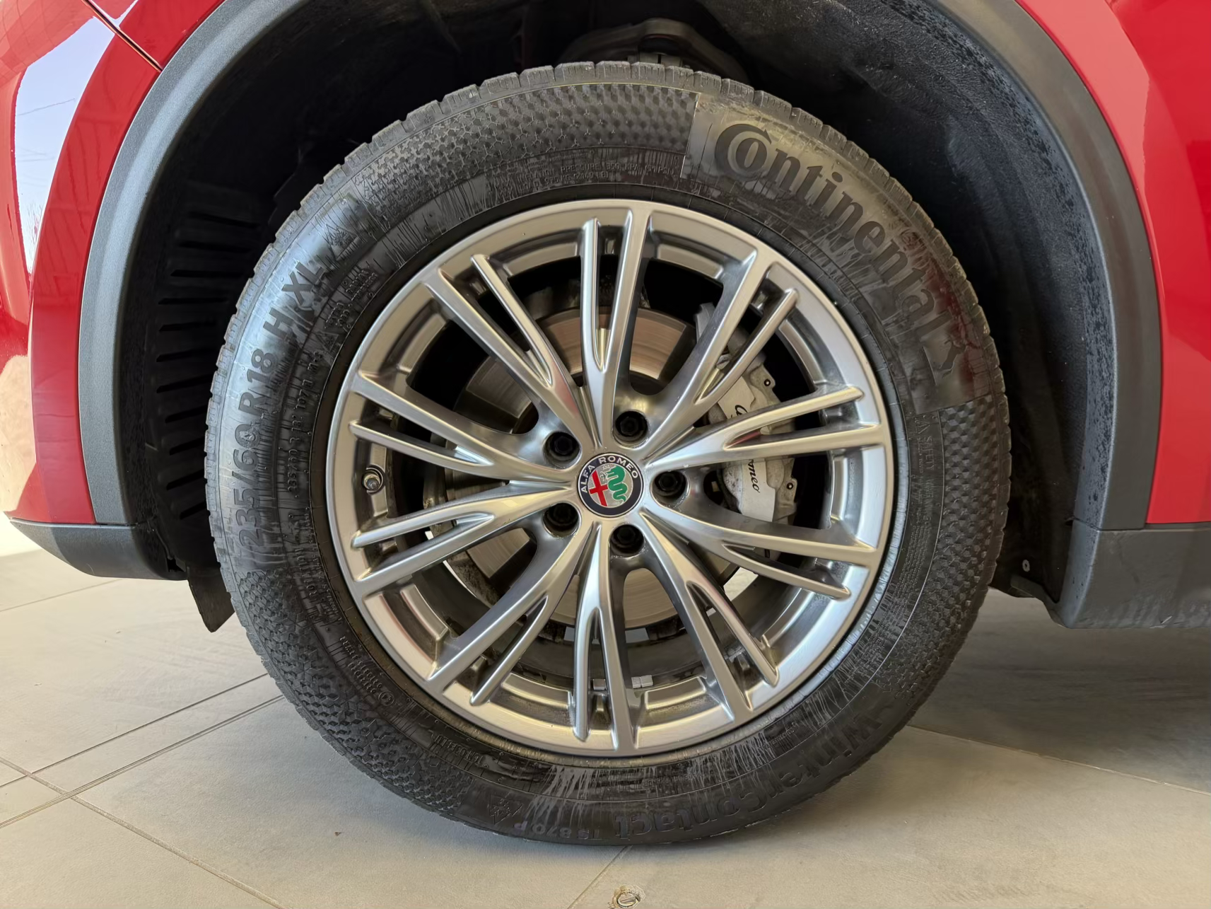 Alfa Romeo Stelvio Q4 
