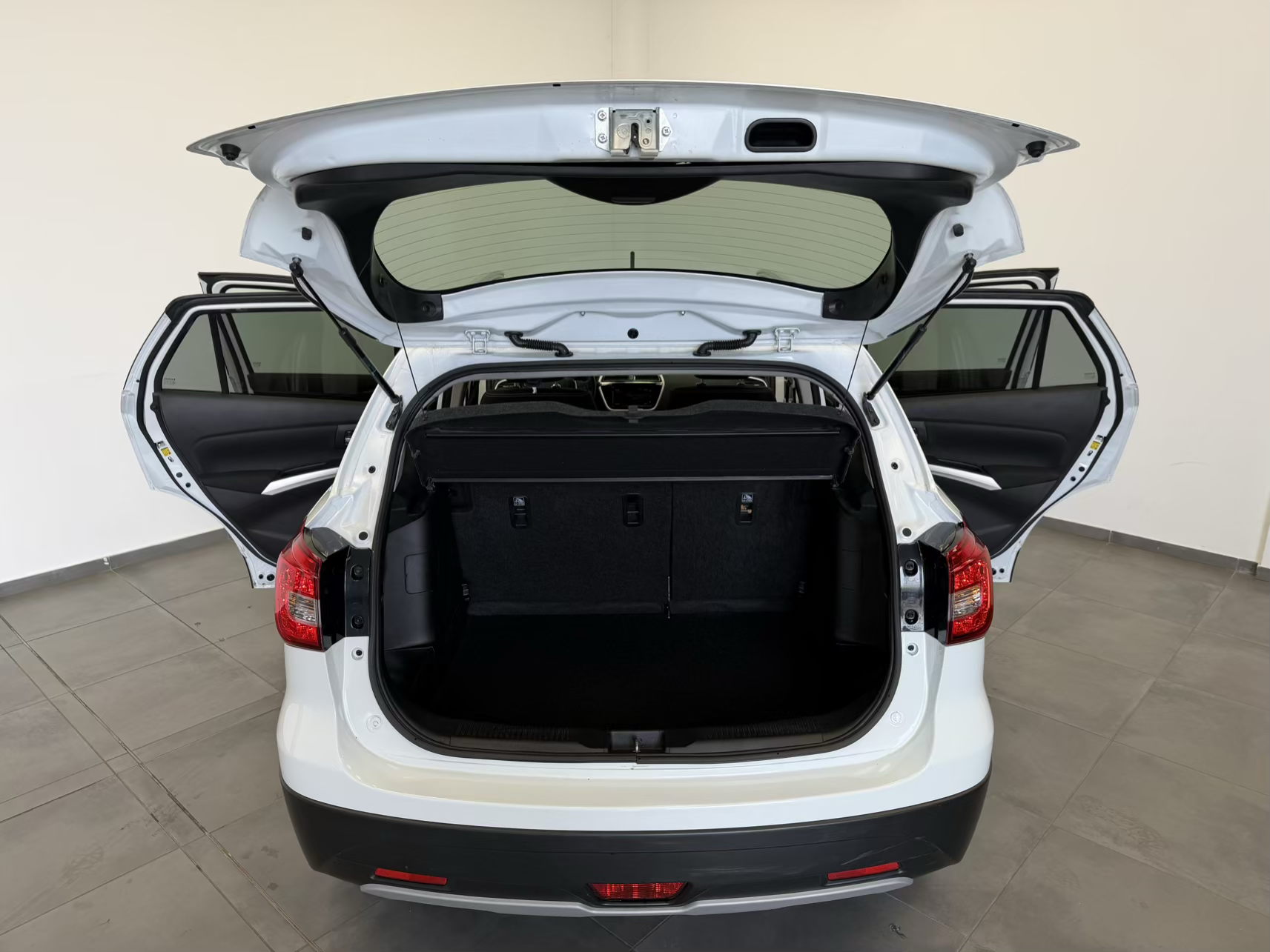 Suzuki S-Cross