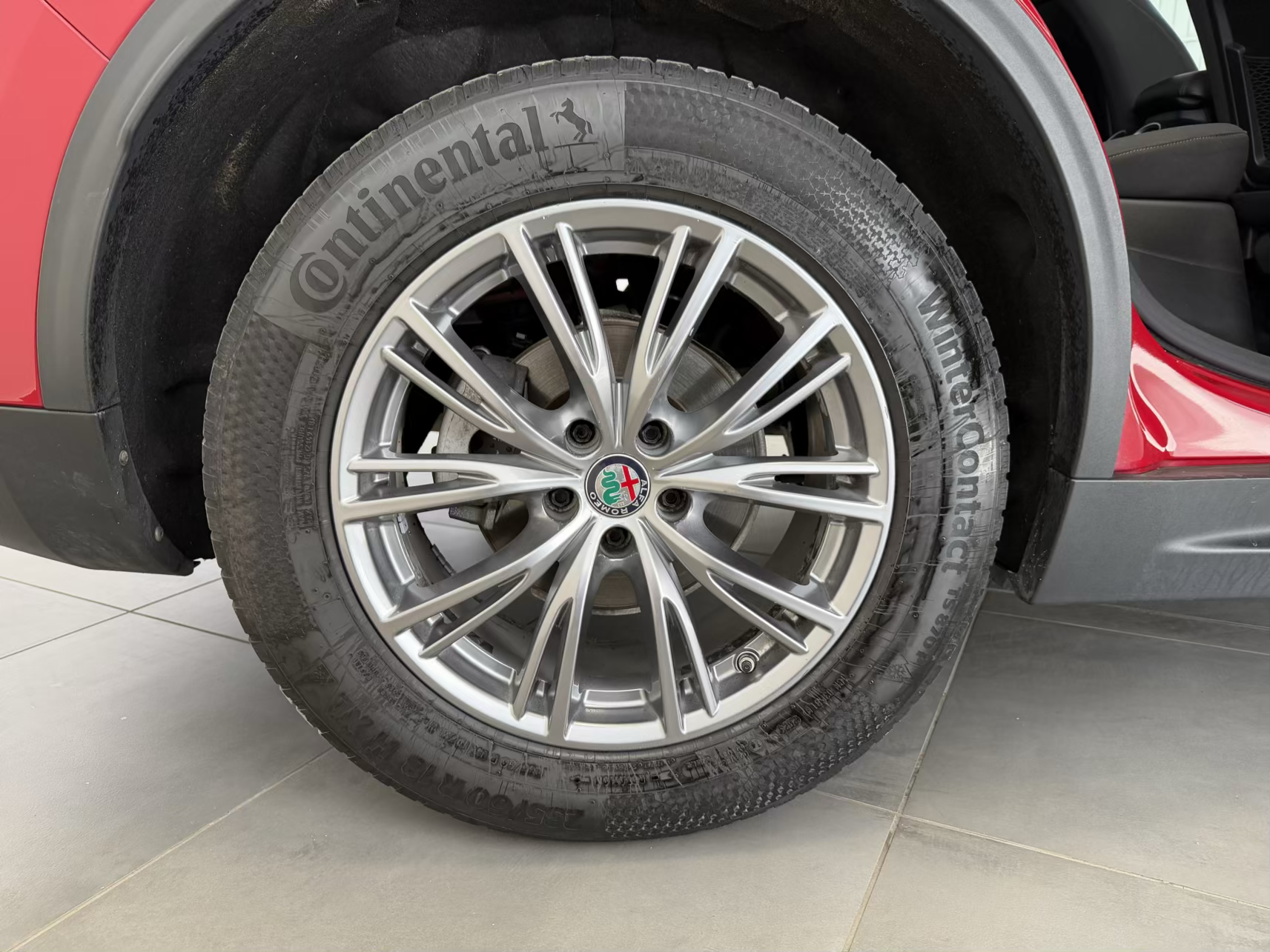 Alfa Romeo Stelvio Q4 