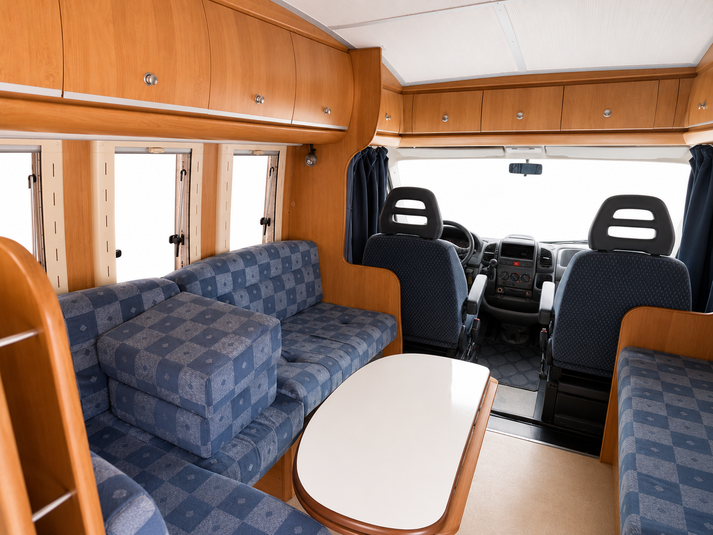 Fiat Hobby Motorhome Sphinx su Fiat Ducato Maxi