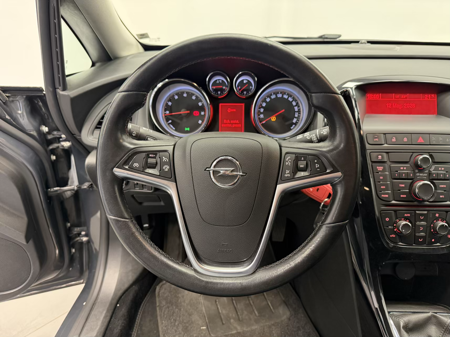 Opel Astra Sports Tourer Bi-fuel