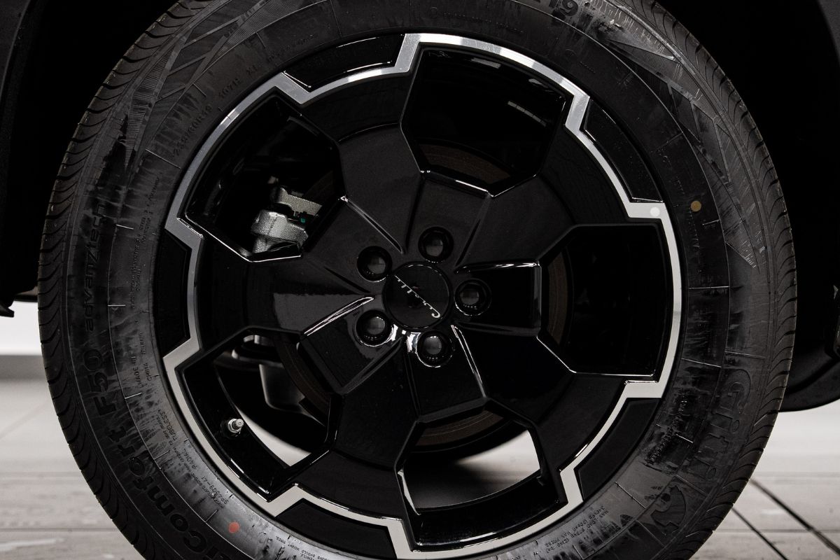 Cirelli BAIC BJ30