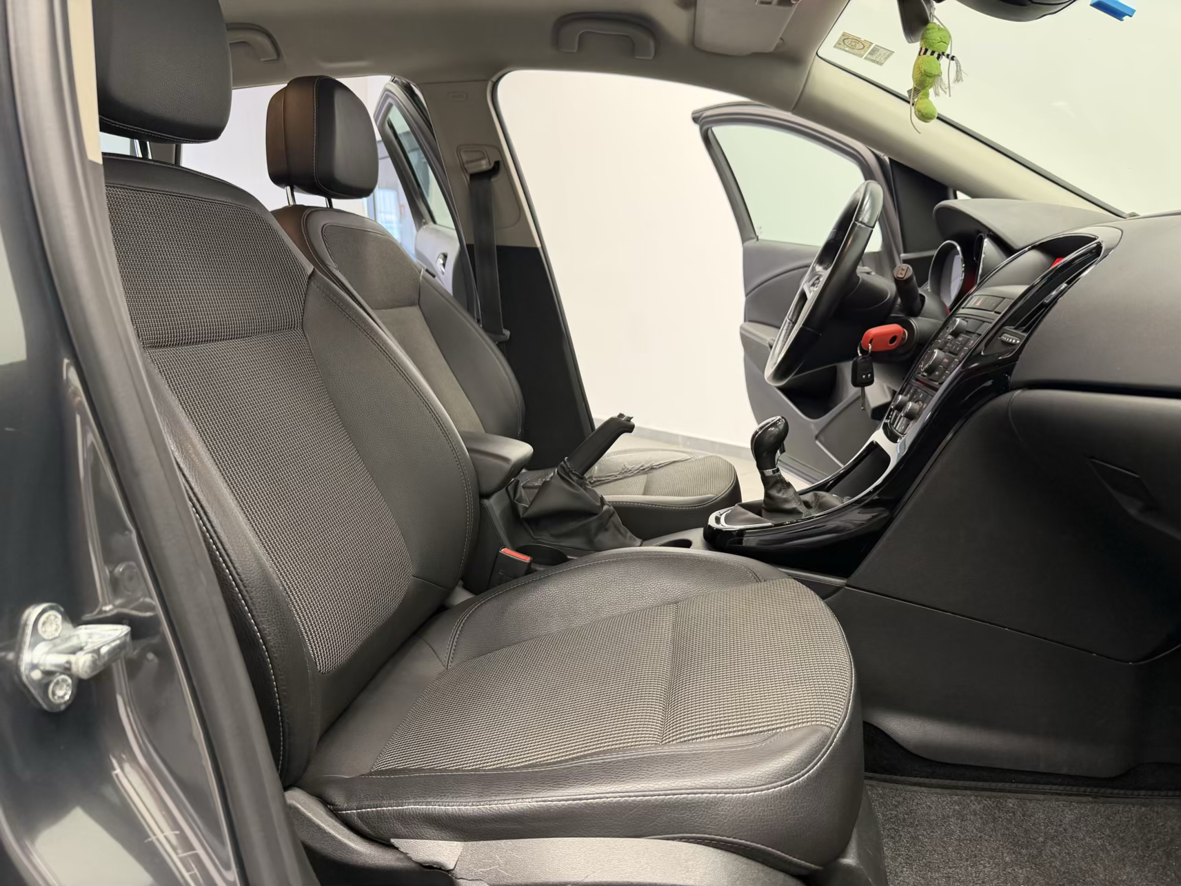 Opel Astra Sports Tourer Bi-fuel