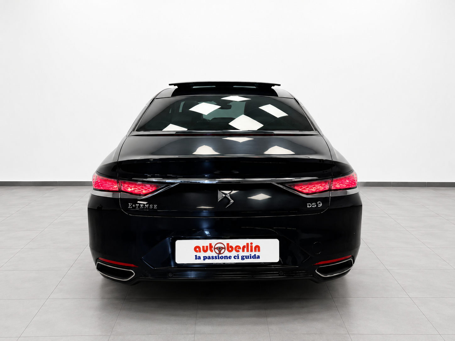 DS 9 Opera Premiere PHEV