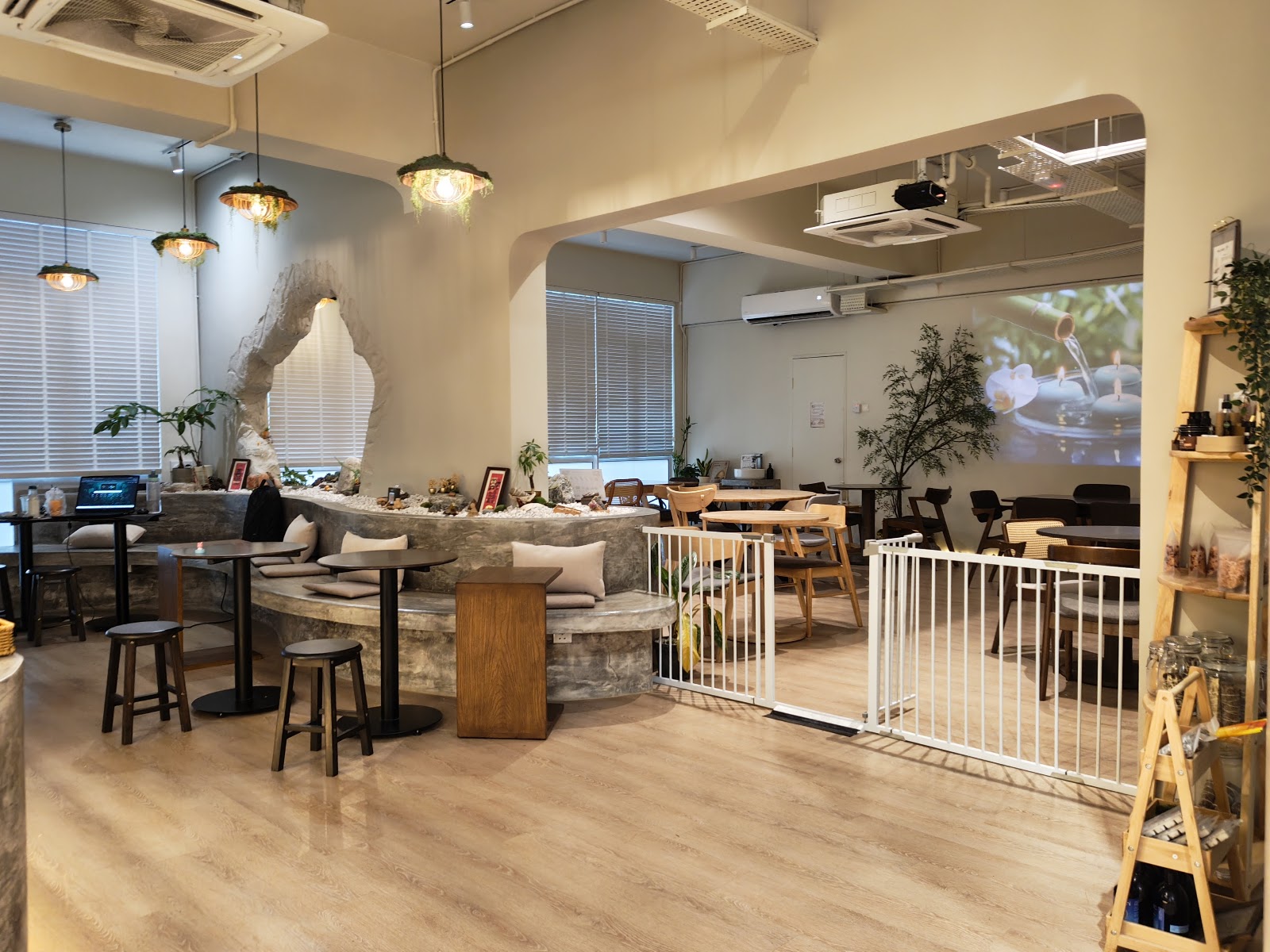 Senmu Healing Cafe 森木心灵咖啡馆