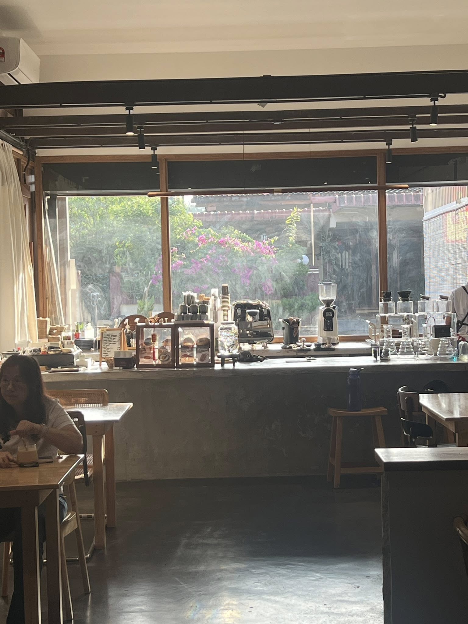 490 Specialty Coffee - Pet-friendly cafe in Bukit Mertajam - Photo 3