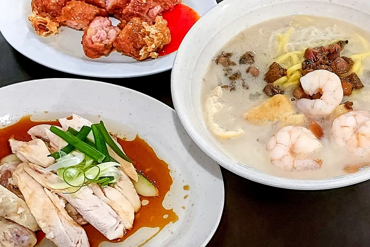 Hot Bowl White Curry Mee - Restaurant in George Town - Photo 1