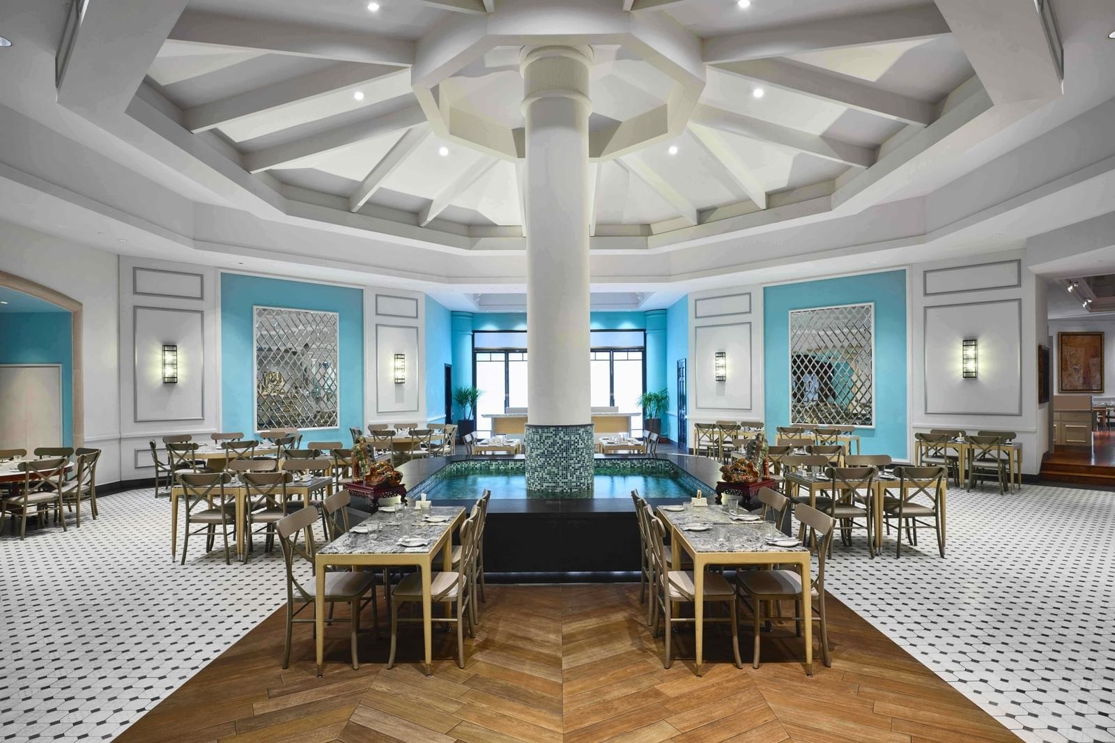 Ellenborough Market Café (Paradox Singapore)