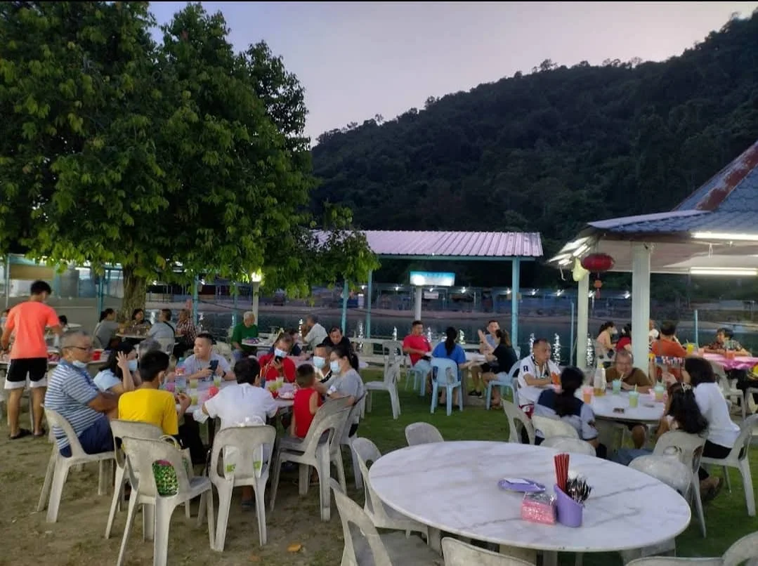 Gertak Sanggul Seafood Restaurant(Fishing Stage) - Fishing spot in Penang - Photo 1