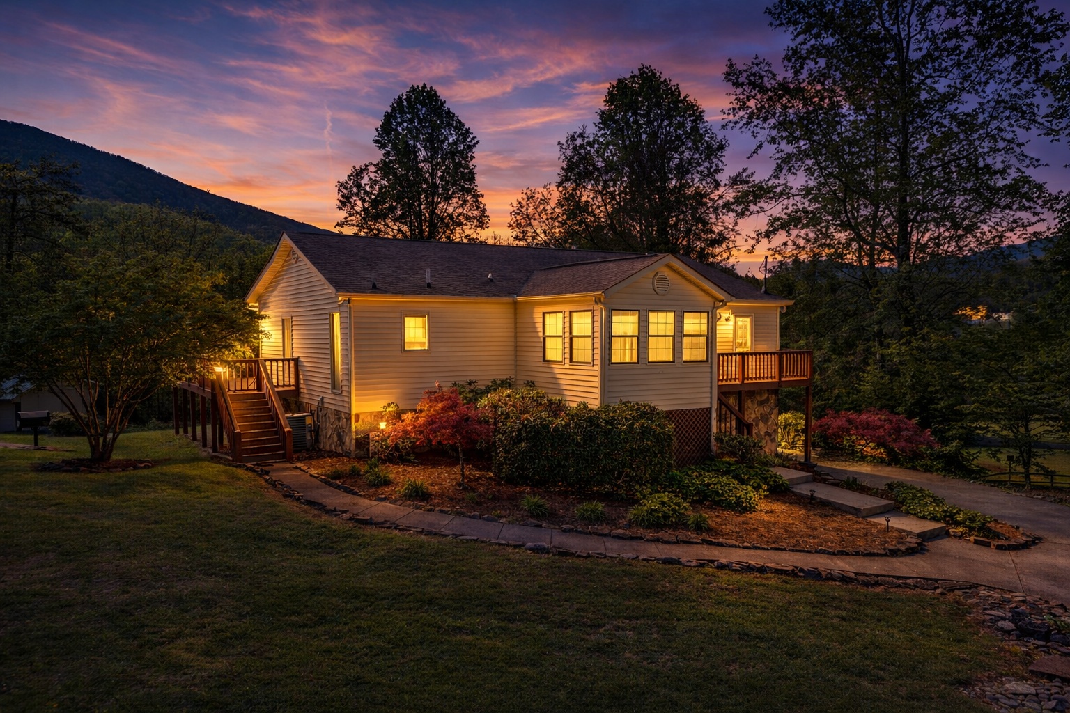 Cove Mountain Rest - Main Photo