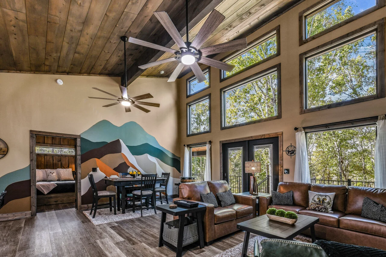 Wooded Hideaway - Photo 5