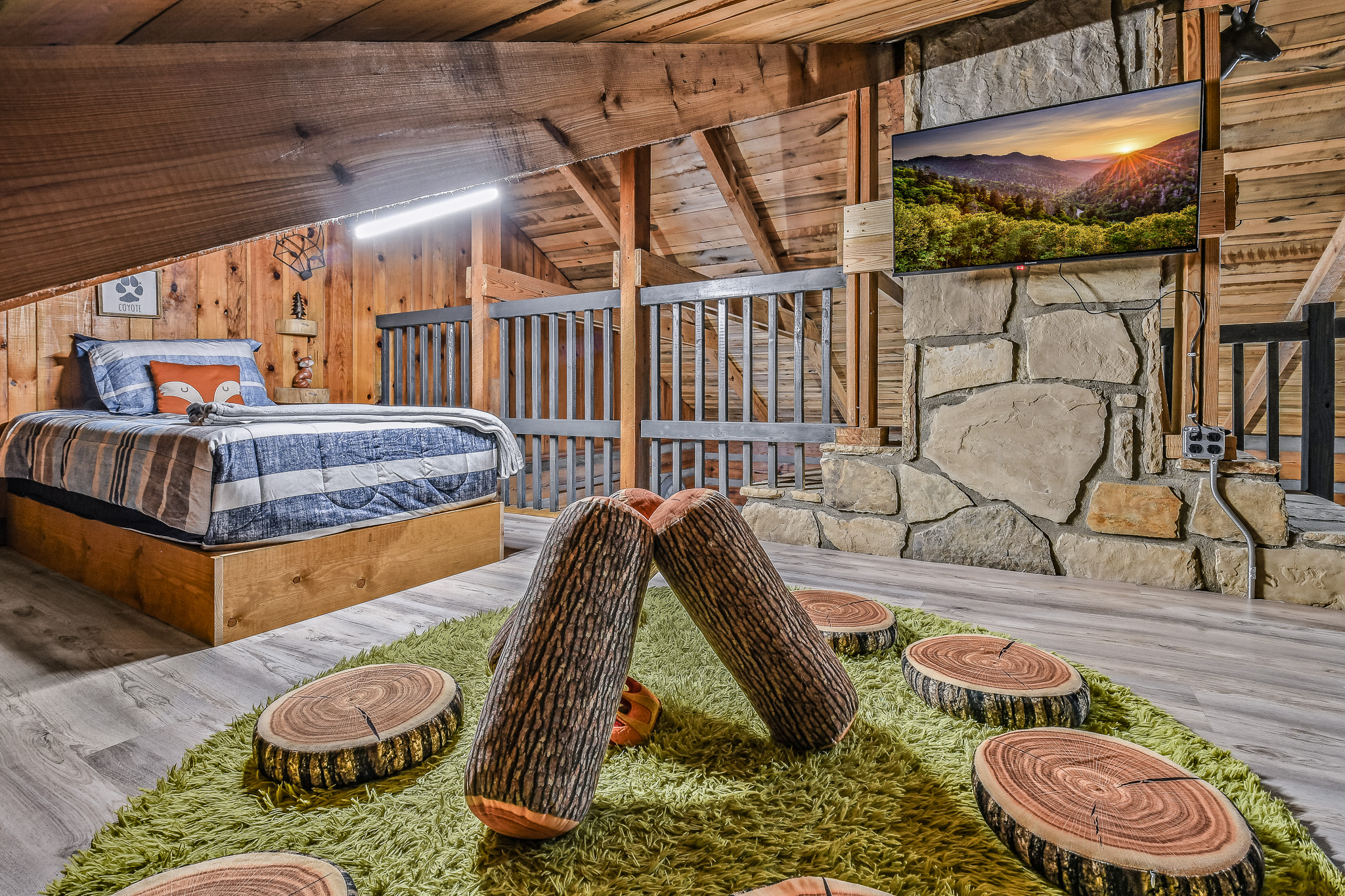 Hidden Acre Lodge - Photo 5