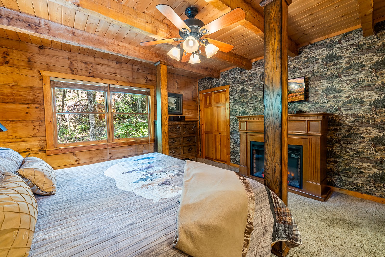 Smoky Mountain Lodge - Photo 5