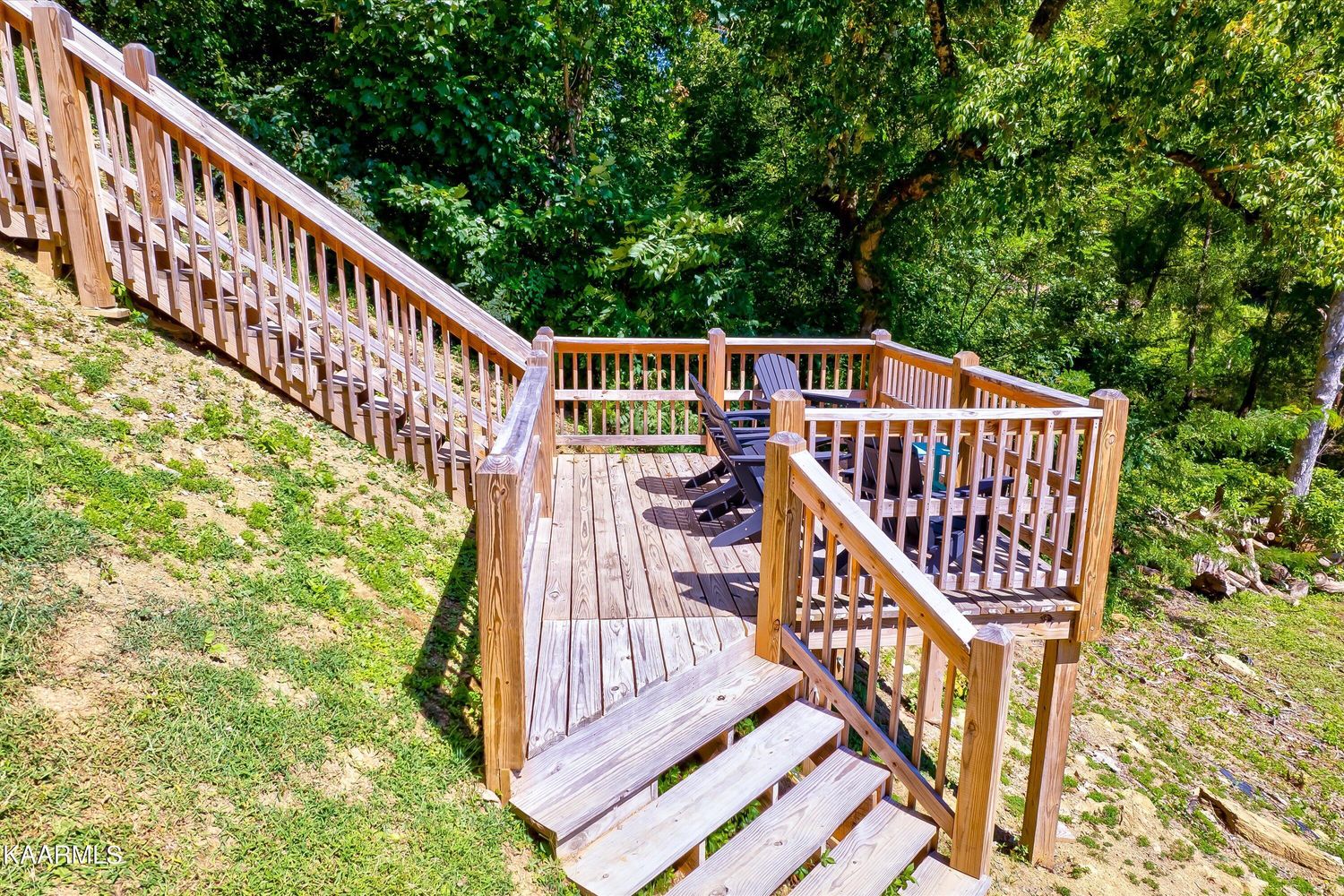 Above The Cove - Photo 5