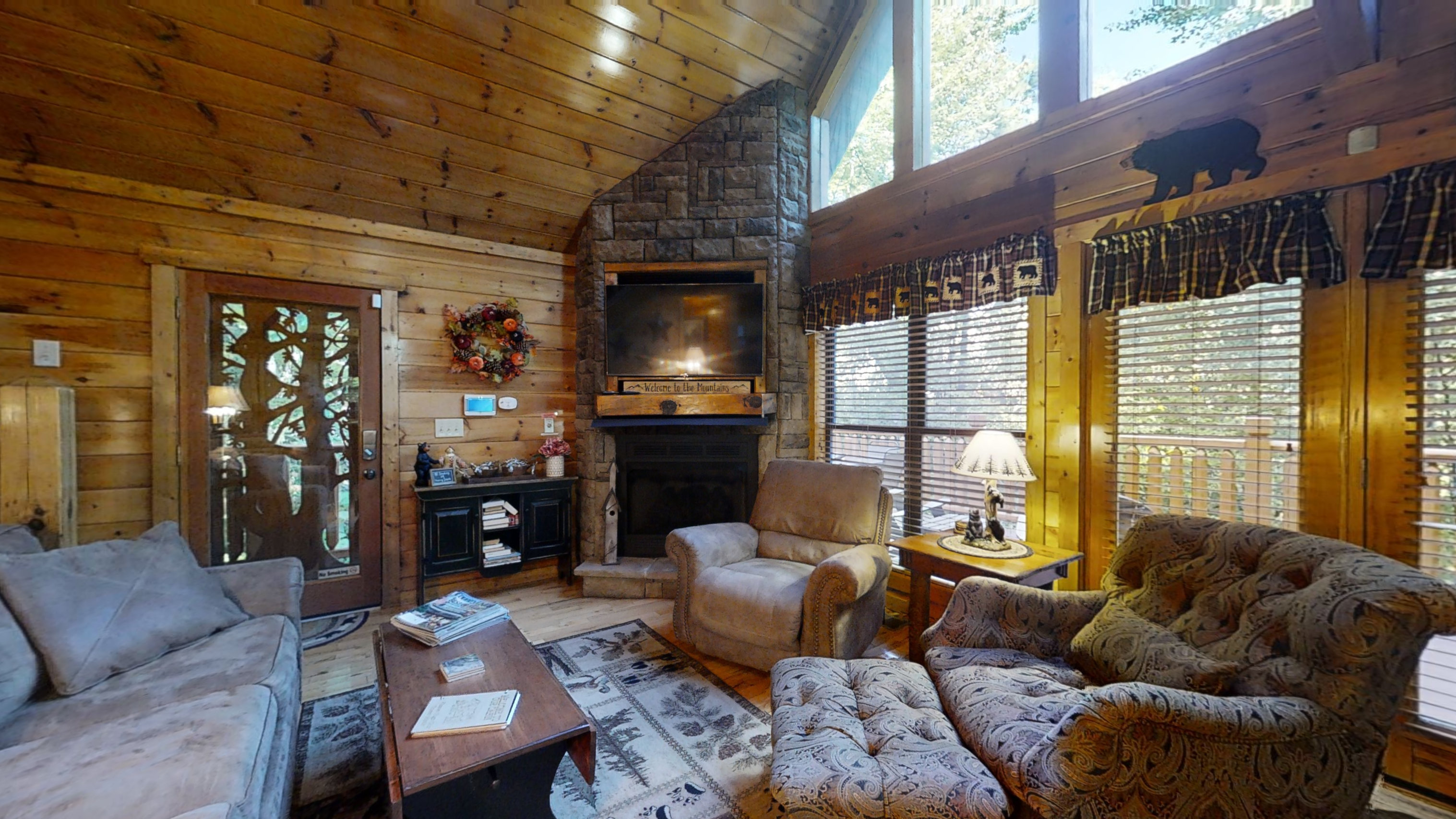 Wuzzy's Flophouse - Photo 4