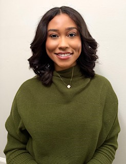 Headshot of Jeyla, a mentor and coach.