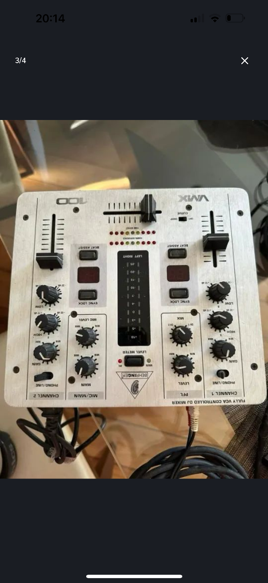 Equipamento de dj miniatura 3