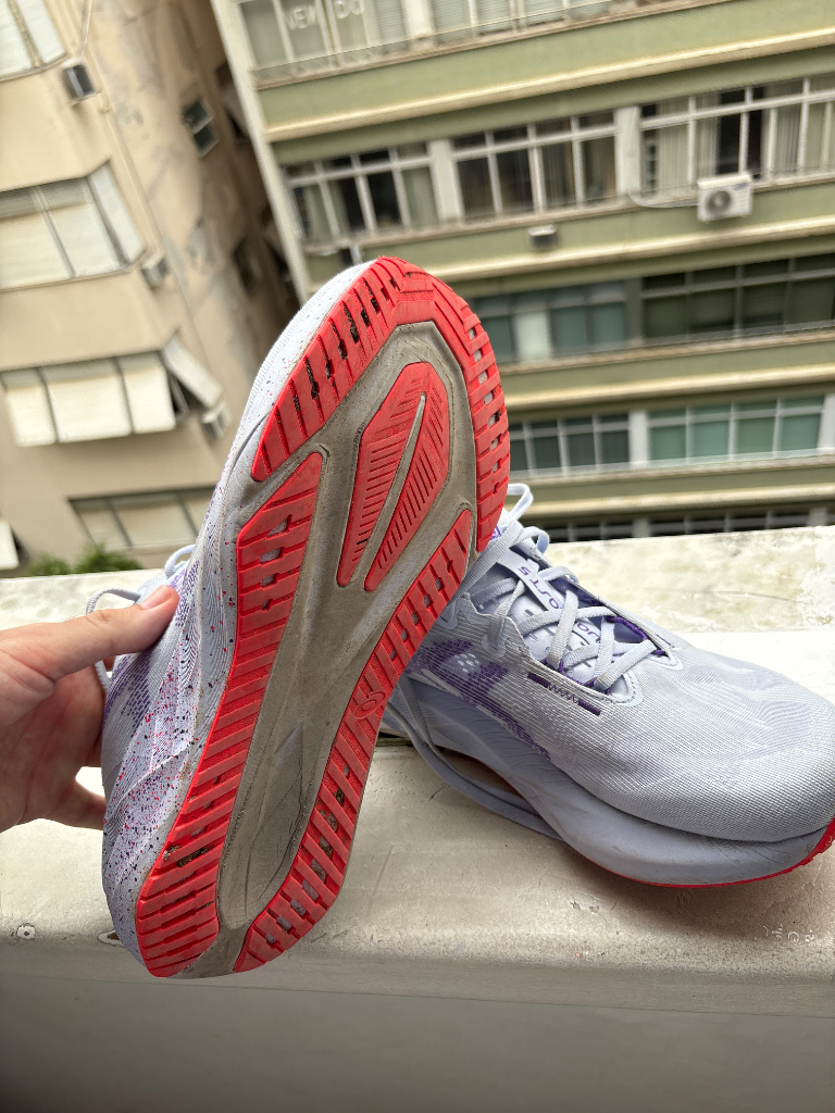 ASICS novablast 5 Tokyo collection miniatura 3