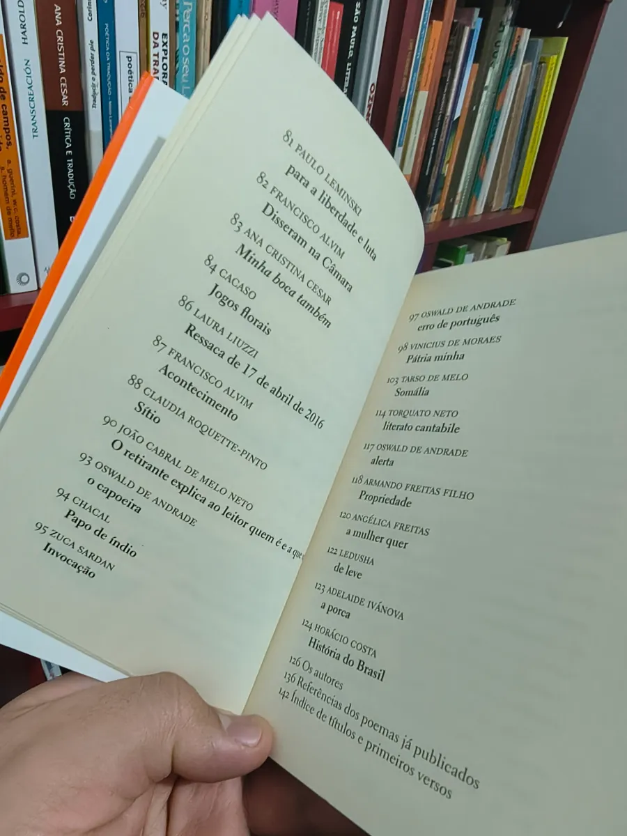 50 Poemas de Revolta - Companhia das Letras miniatura 4