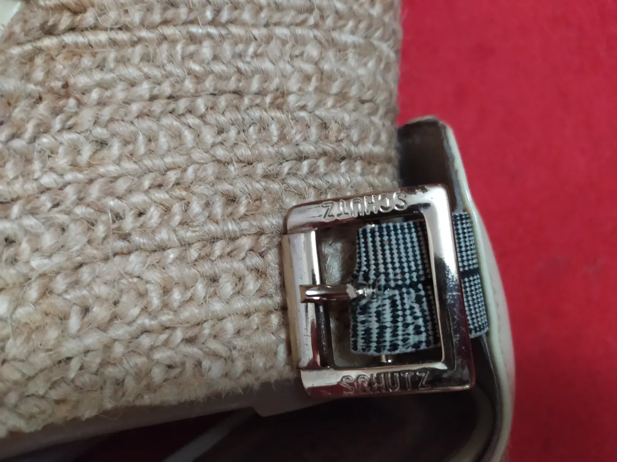 Sandália salto plataforma tam. 39 miniatura 2