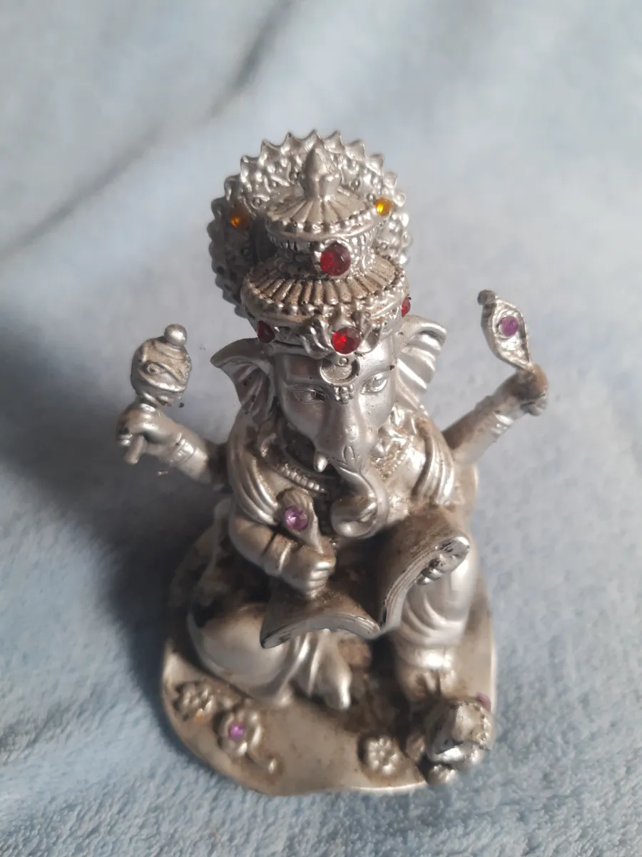 Ganesha Prateado com Pedras Decorativas miniatura 2