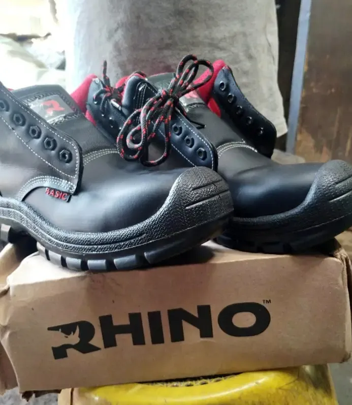 Bota de Segurança Nº 40 - Nova! miniatura 2