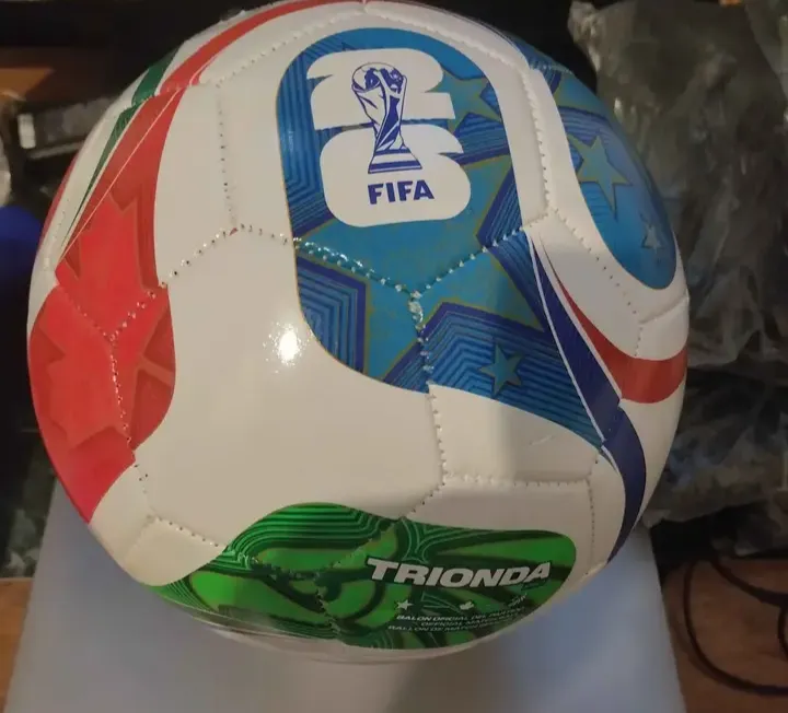 Bola de Futebol FIFA Trionda