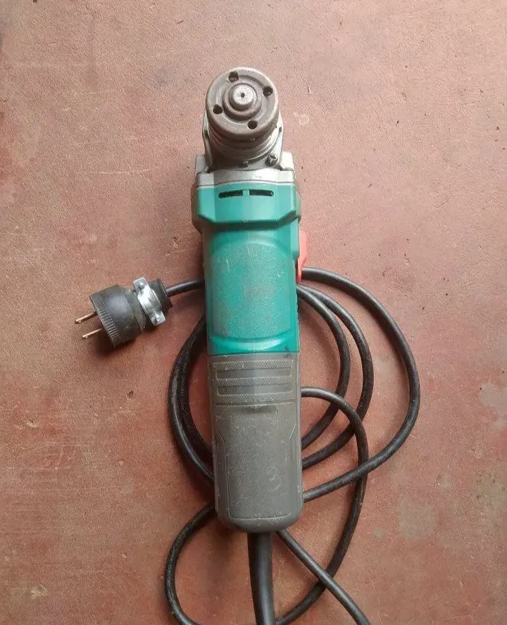 Lixadeira/Esmerilhadeira Total - Ótima para Troca! miniatura 2