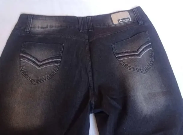 Bermuda Jeans - Plus Size - Tamanho 52 miniatura 2