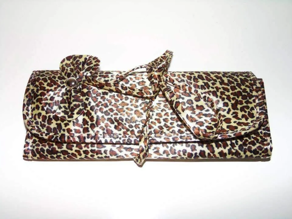 Kit de pincéis de maquiagem com estojo