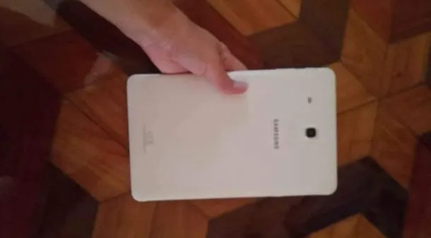 Tablet Samsung miniatura 2