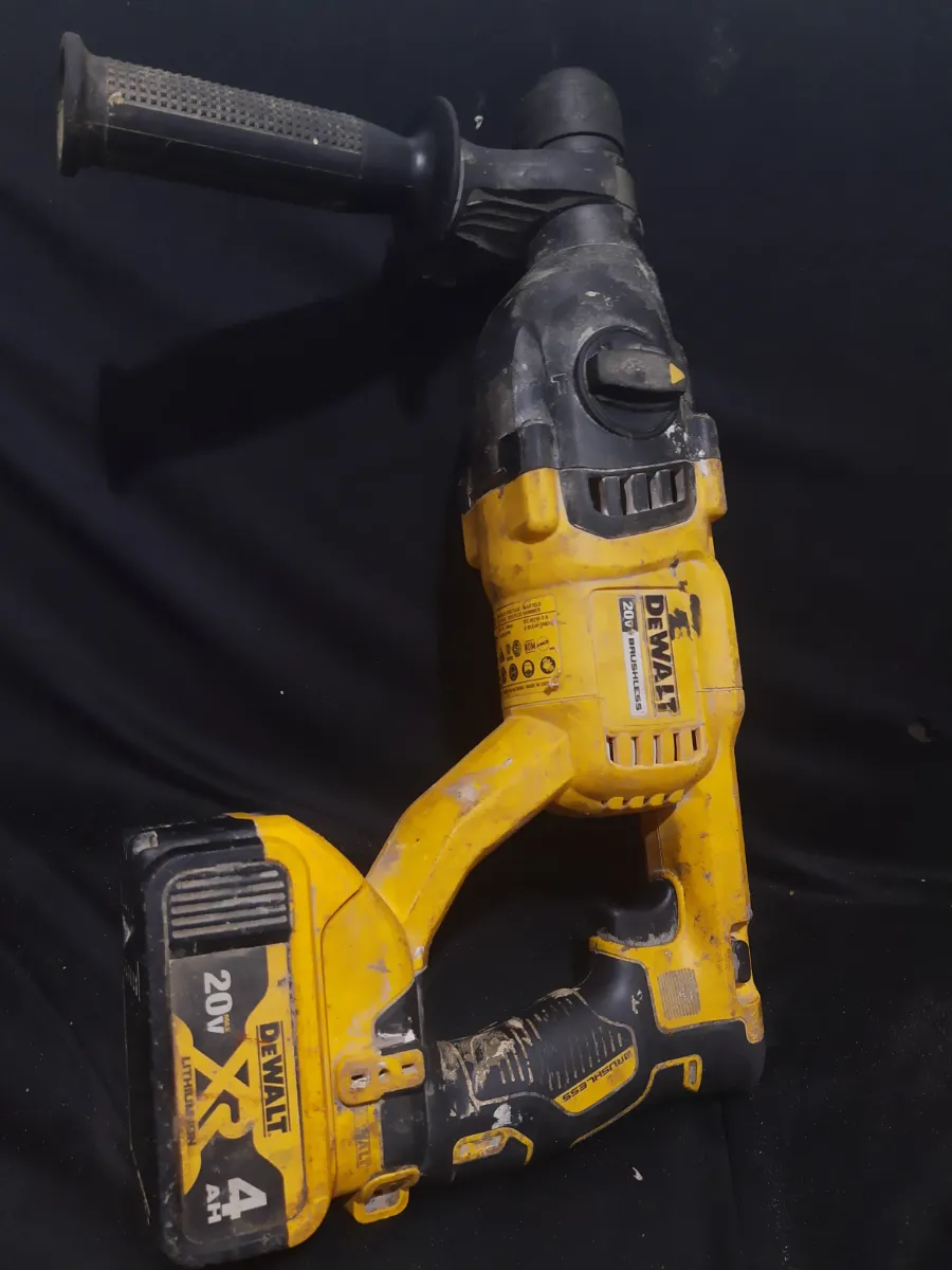 Martelete Perfurador DeWalt 20V XR