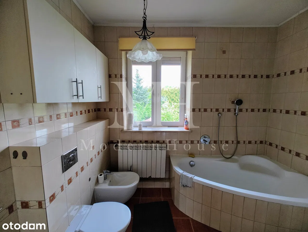 Dom z duszą i pięknym ogrodem – Grabówka, gotowy do zamieszkania! - zdjęcie 9