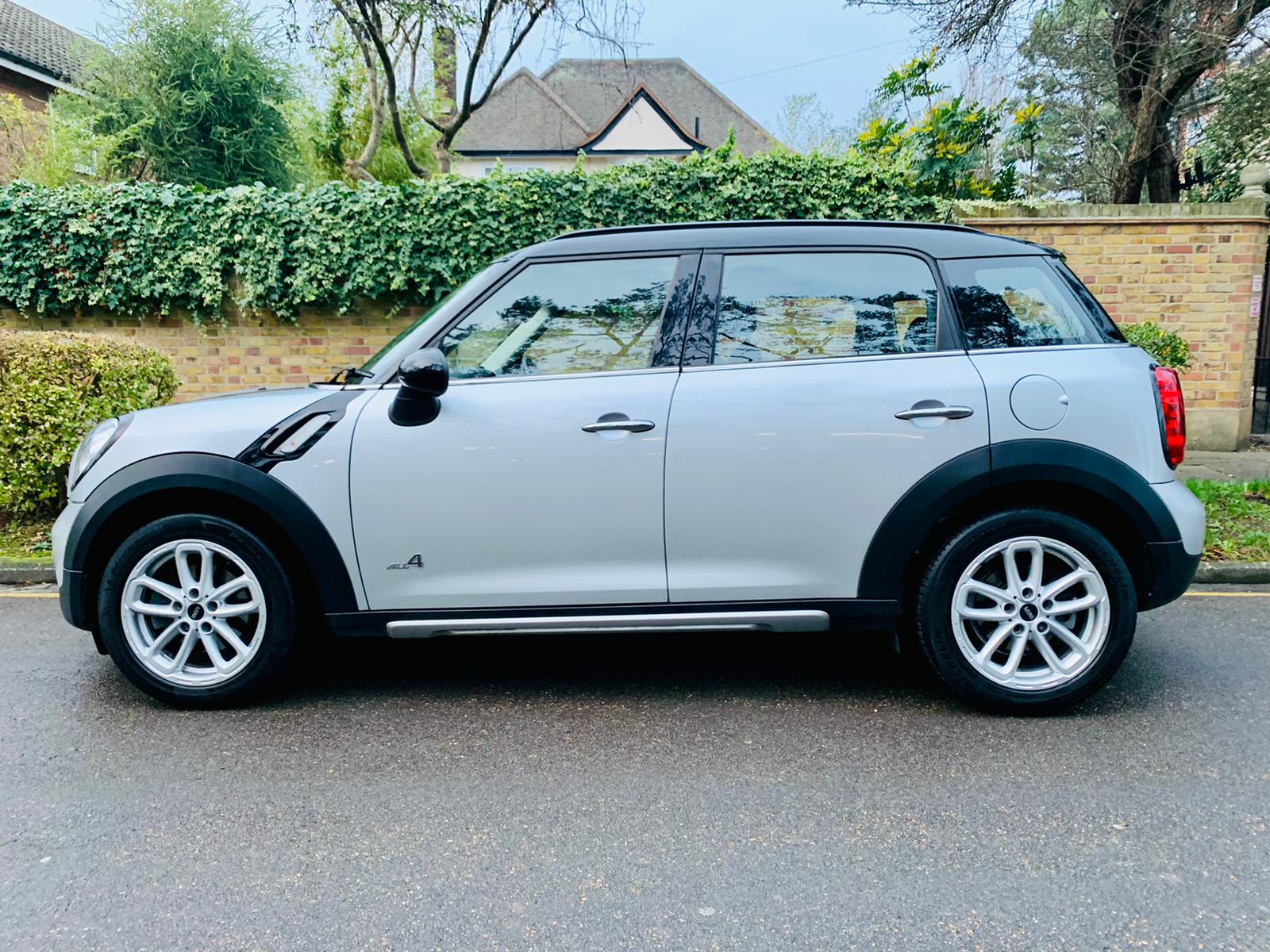 2014 MINI Cooper Countryman image 4